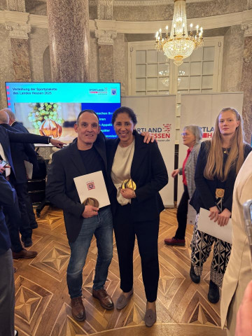 Sportplakette des Landes Hessen für Andreas Esper